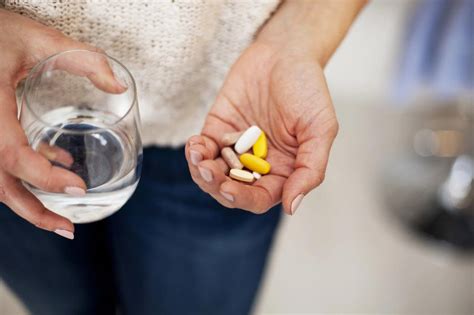 Should Multivitamins be Taken with Food or on an Empty .